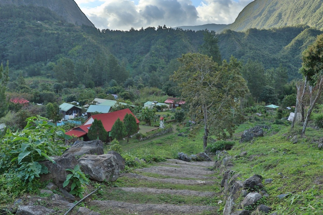 Réserver un gîte à Ilet à Malheur dans le cirque de Mafate à La Réunion